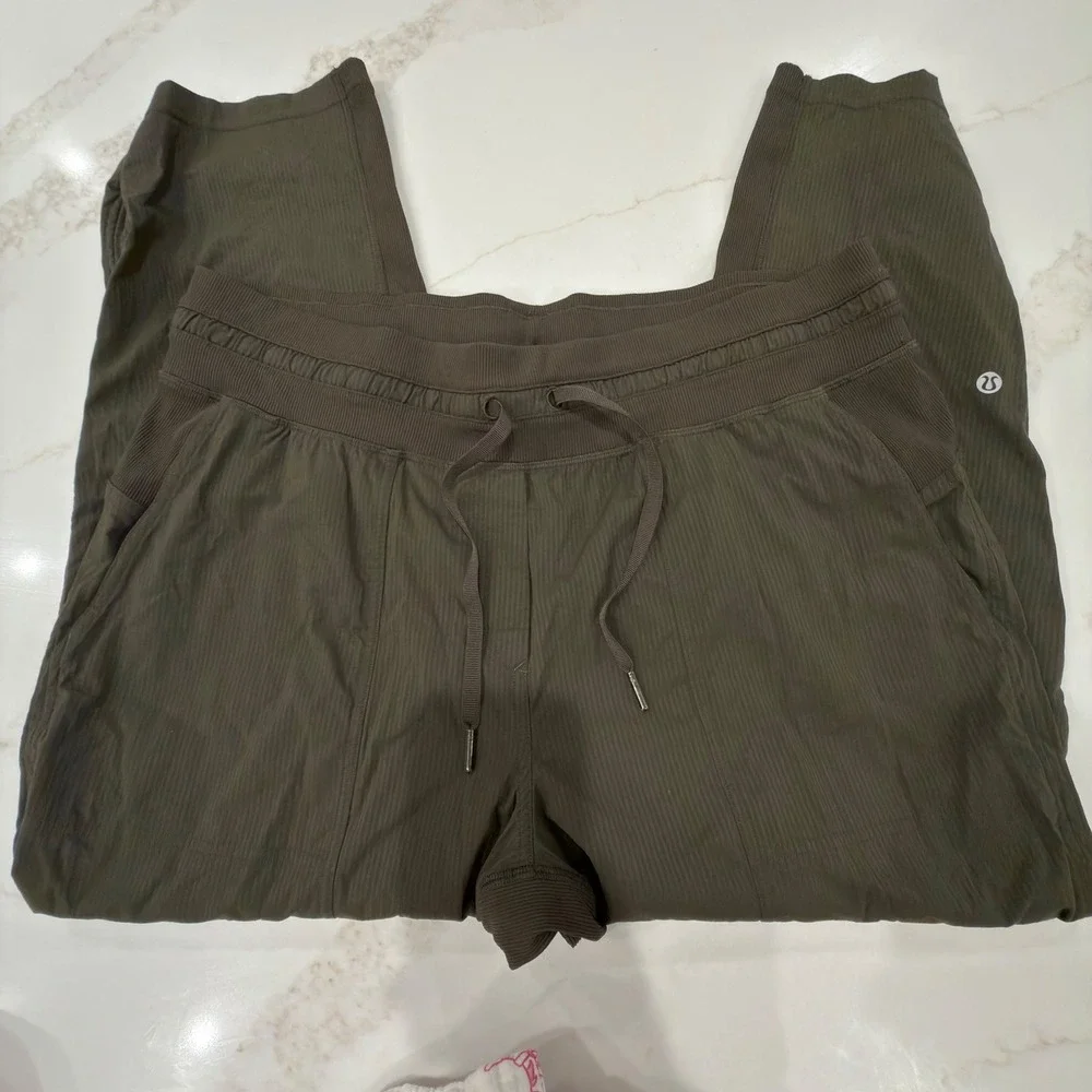 Lululemon Dance Studio Mid-Rise Crop 25 Ribbed Pant Dark Olive Green Size 14